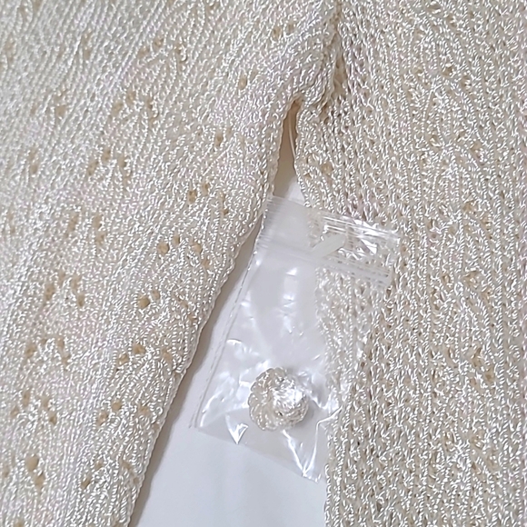 🆕️ Valenti Crochet Long Cardigan - Picture 9 of 11